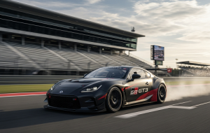 مسابقه‌ی GR GT3 تویوتا با موتور V8 دو توربوشارژ جدید در راهه تا پیست‌ها رو وحشت‌زده کنه!